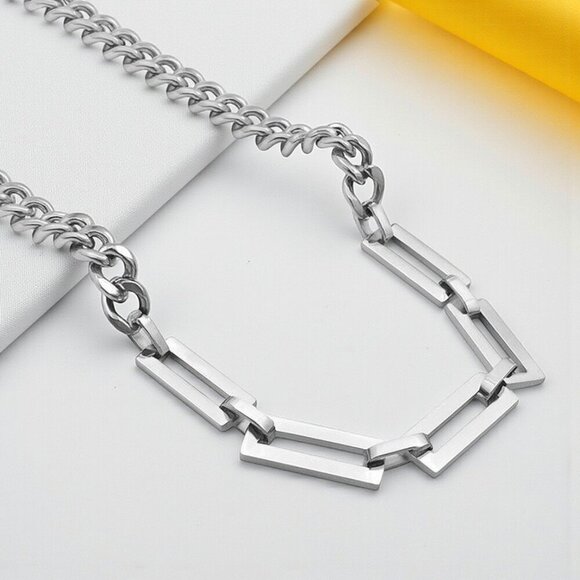 ๐๏ธMinimalist Cuban Chain Necklace 18K White Gold Plated Stainless Steel Modern - Picture 5 of 11
